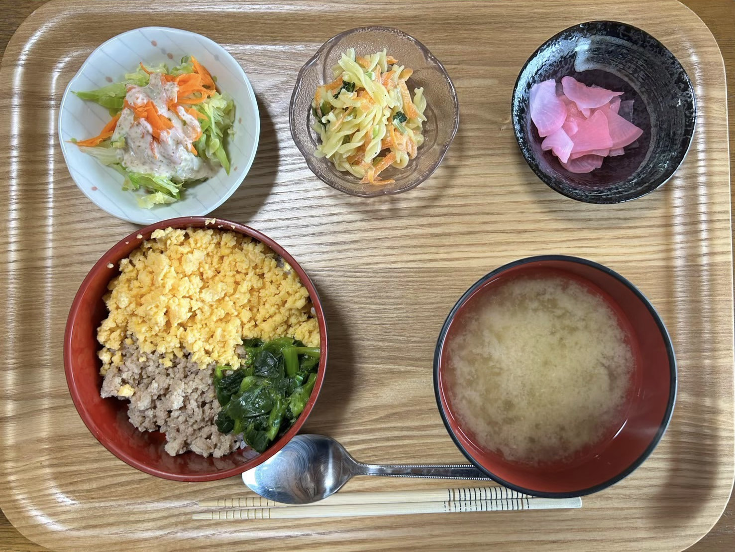 本日のお昼ごはん