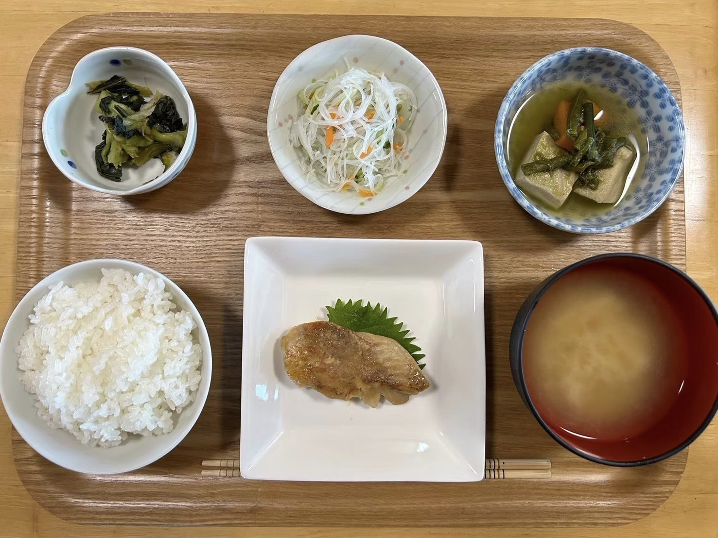 本日のお昼ごはん