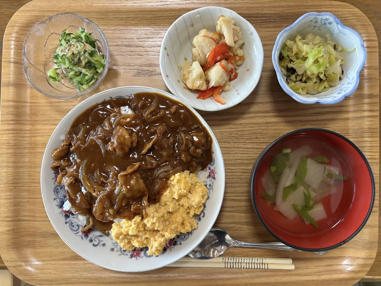 本日のお昼ごはん