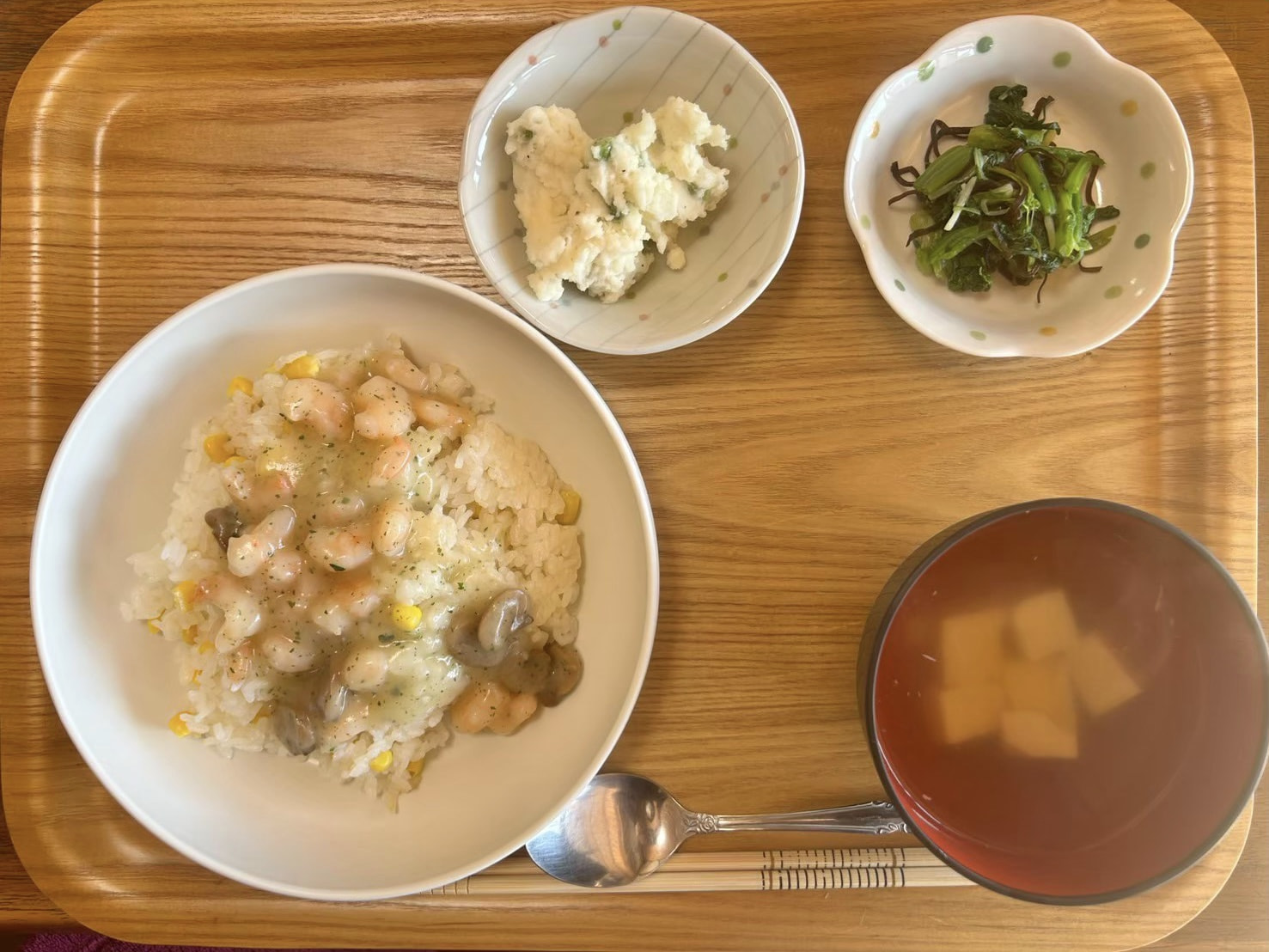 本日のお昼ごはん