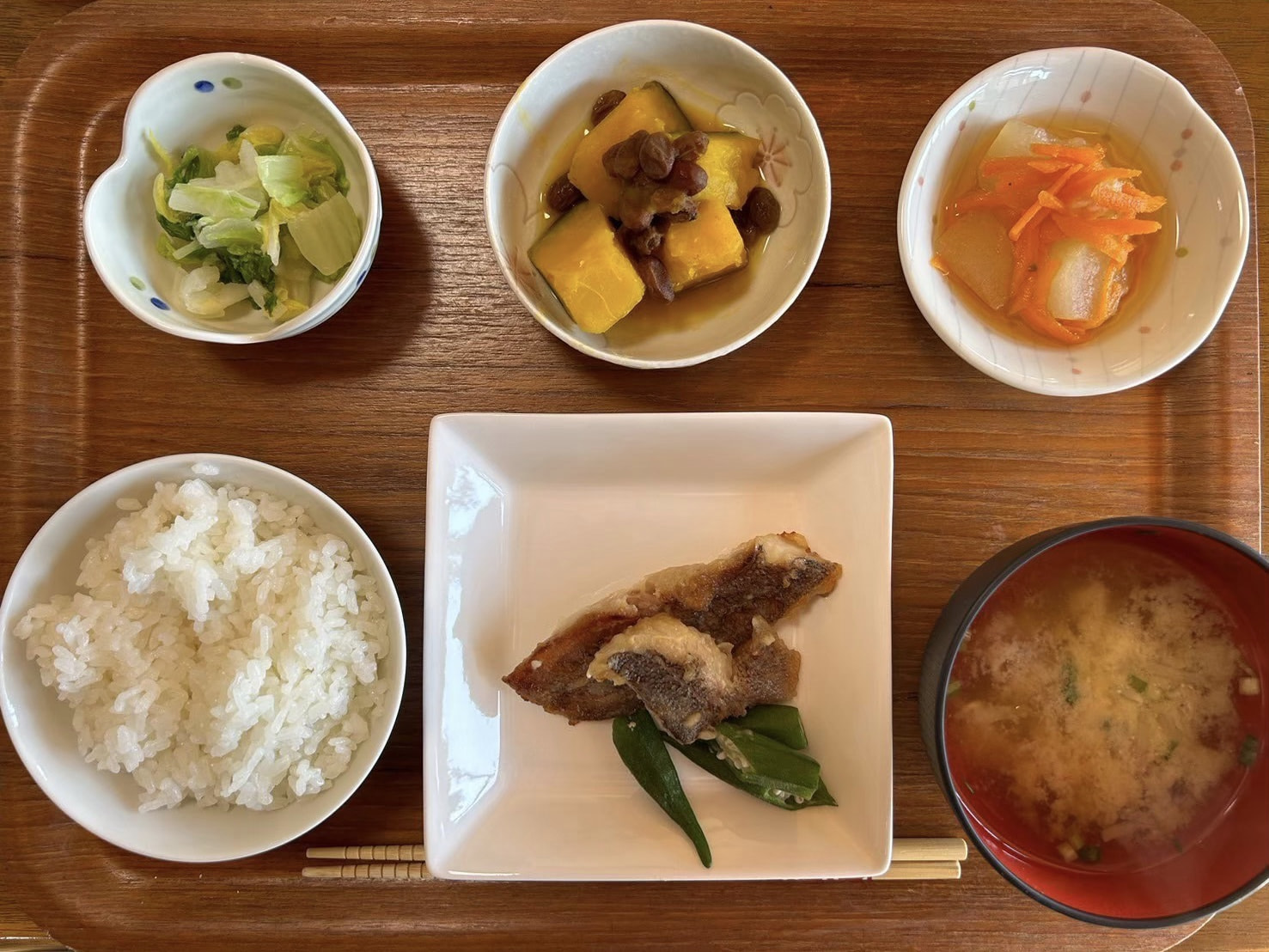 本日のお昼ごはん