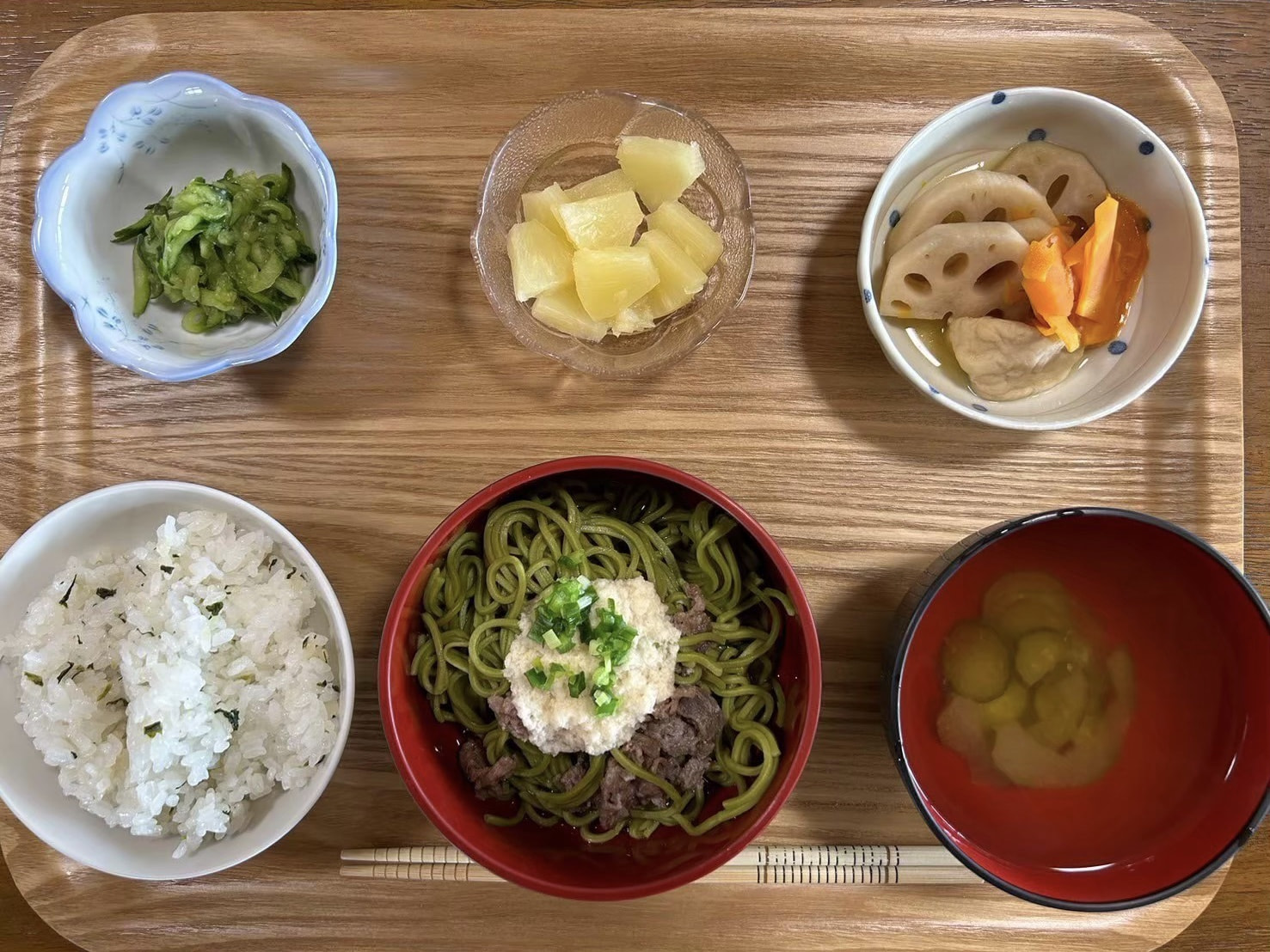 本日のお昼ごはん