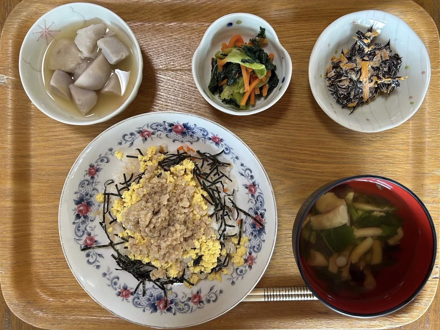 本日のお昼ごはん