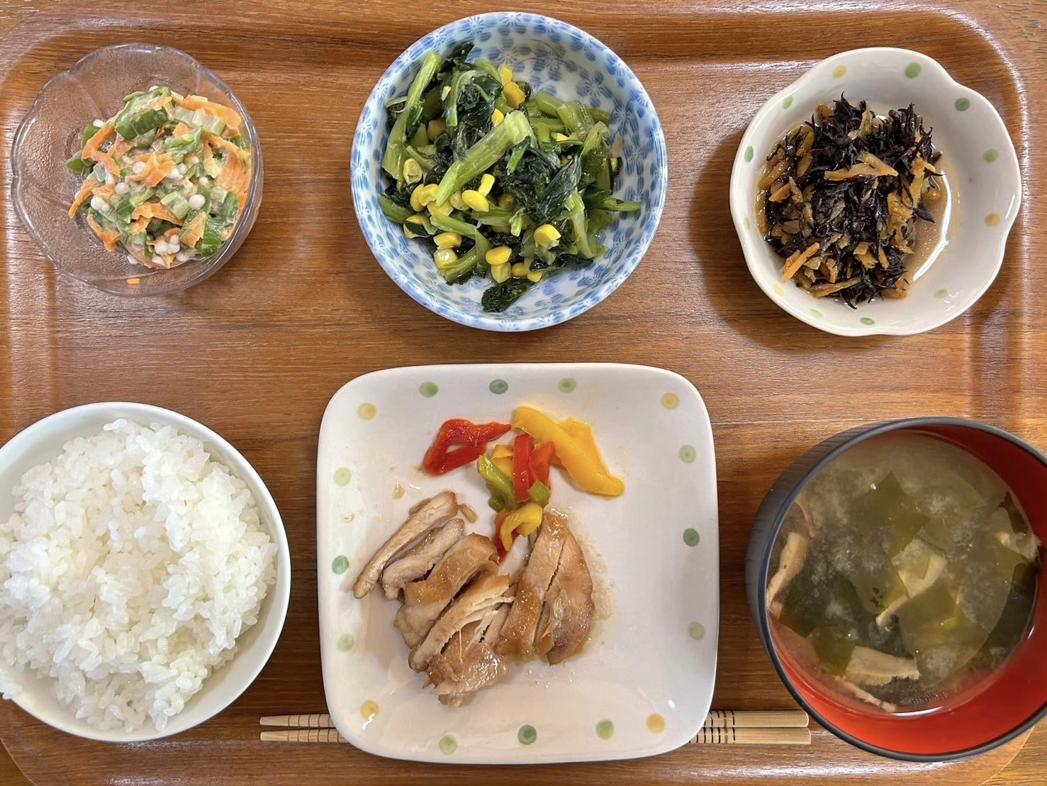 本日のお昼ごはん