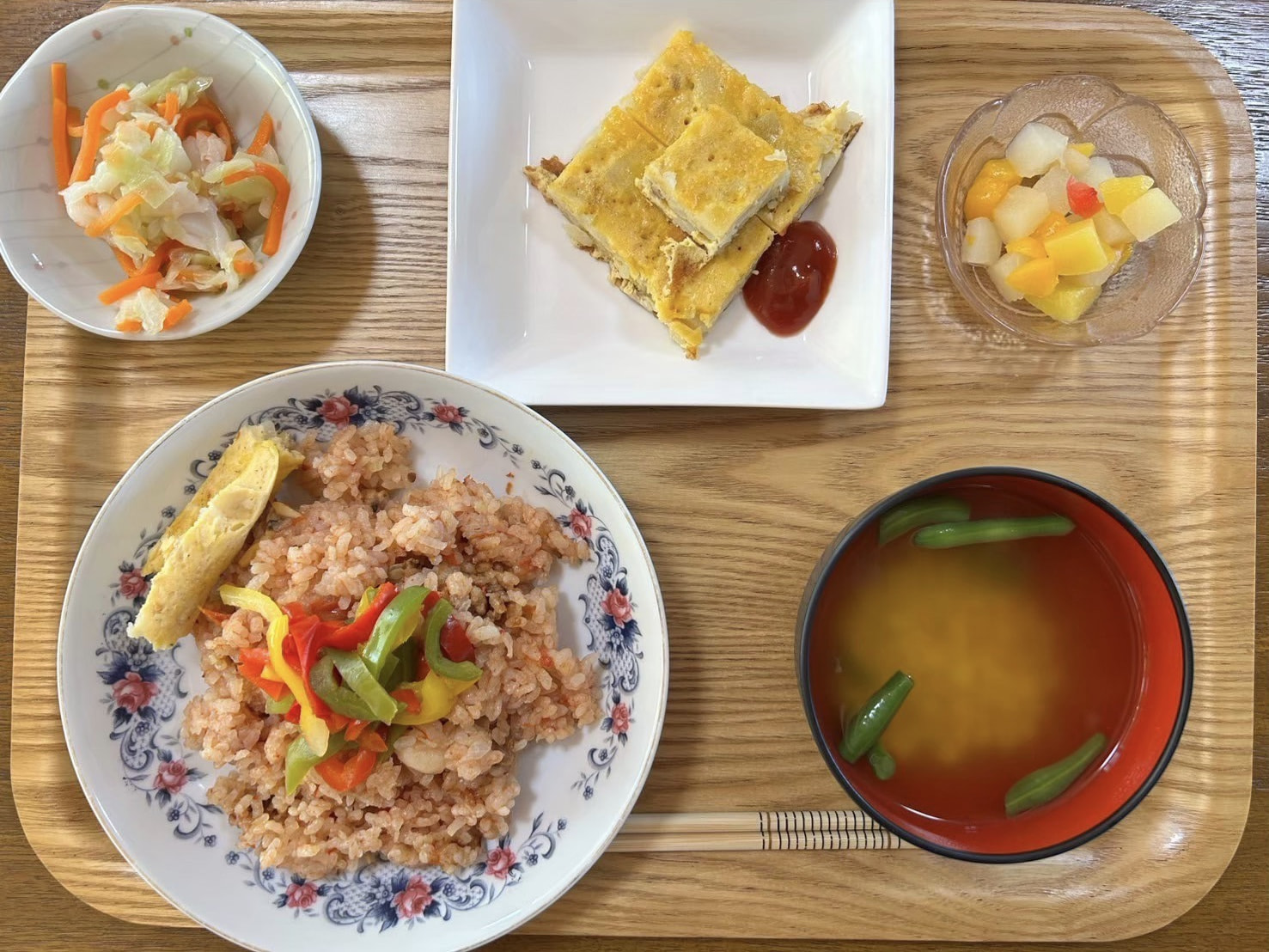 本日のお昼ごはん