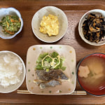 本日のお昼ごはん