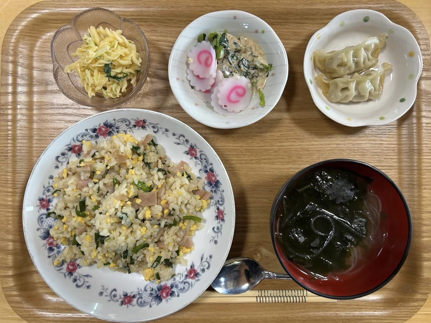 本日のお昼ごはん