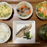 本日のお昼ごはん