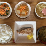 本日のお昼ごはん