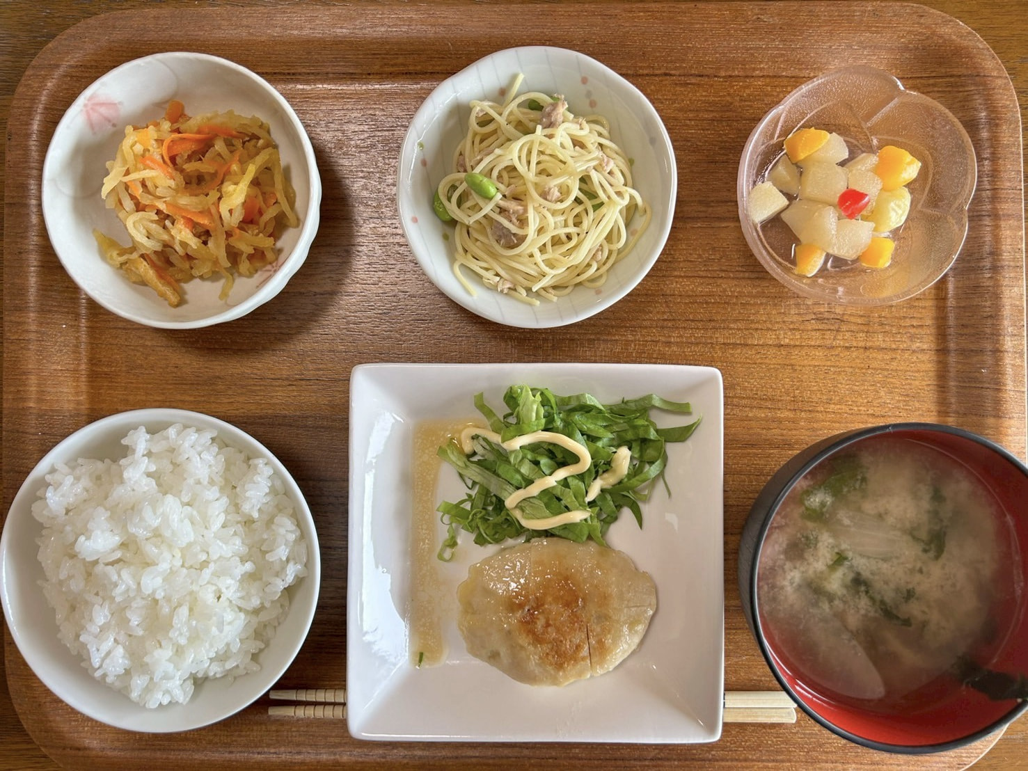 本日のお昼ごはん