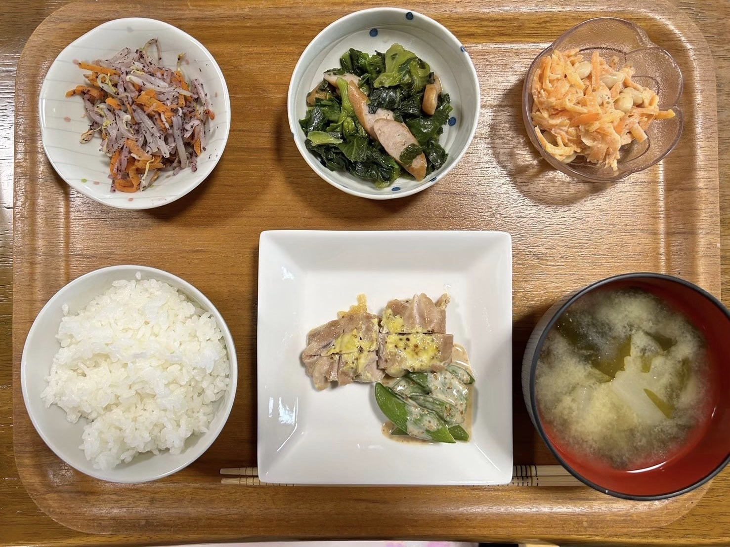 本日のお昼ごはん