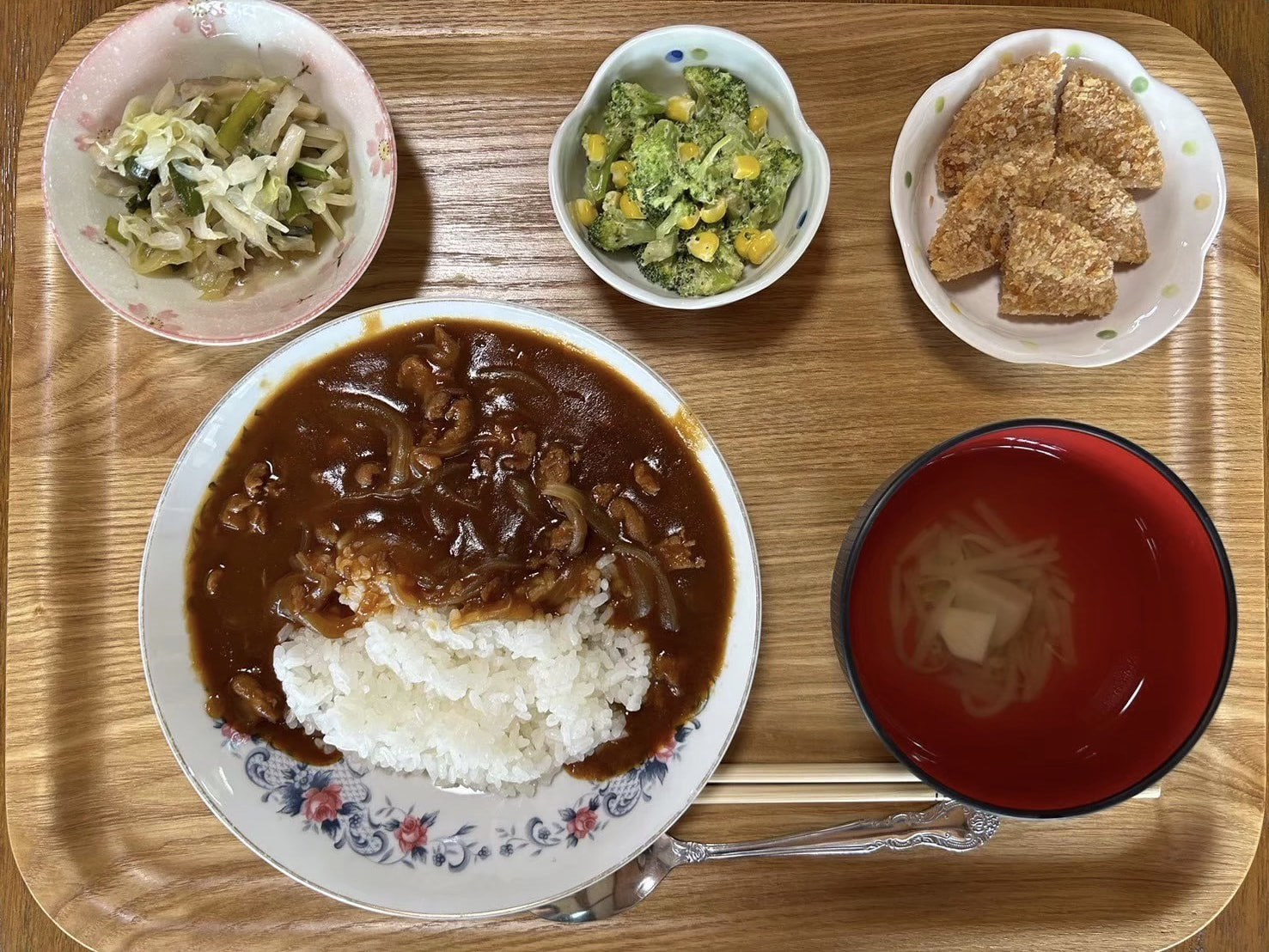 本日のお昼ごはん