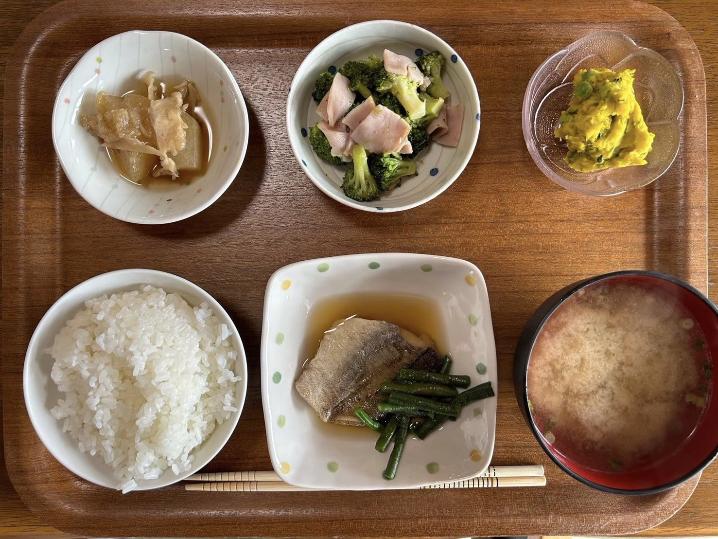 本日のお昼ごはん