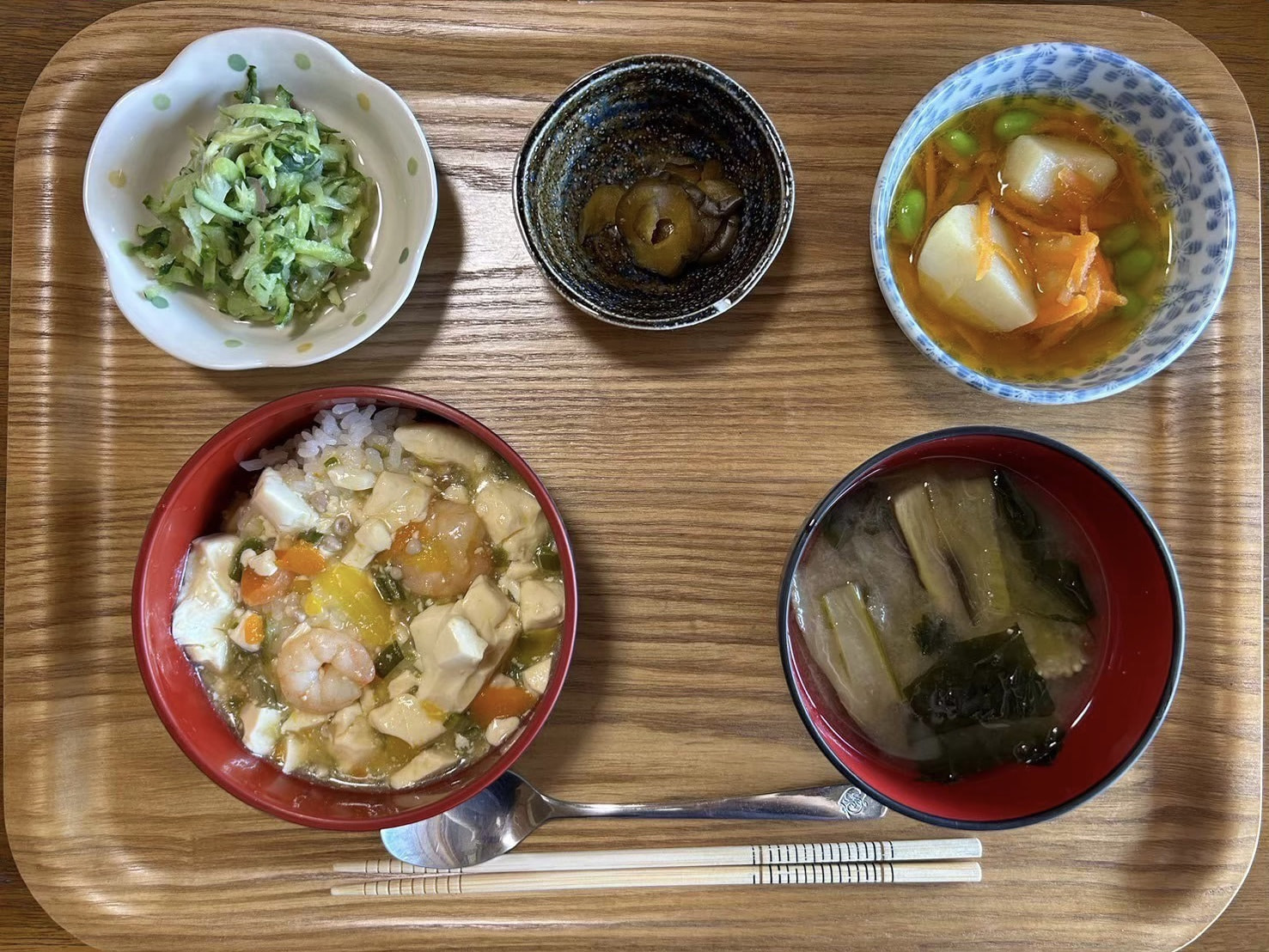 本日のお昼ごはん