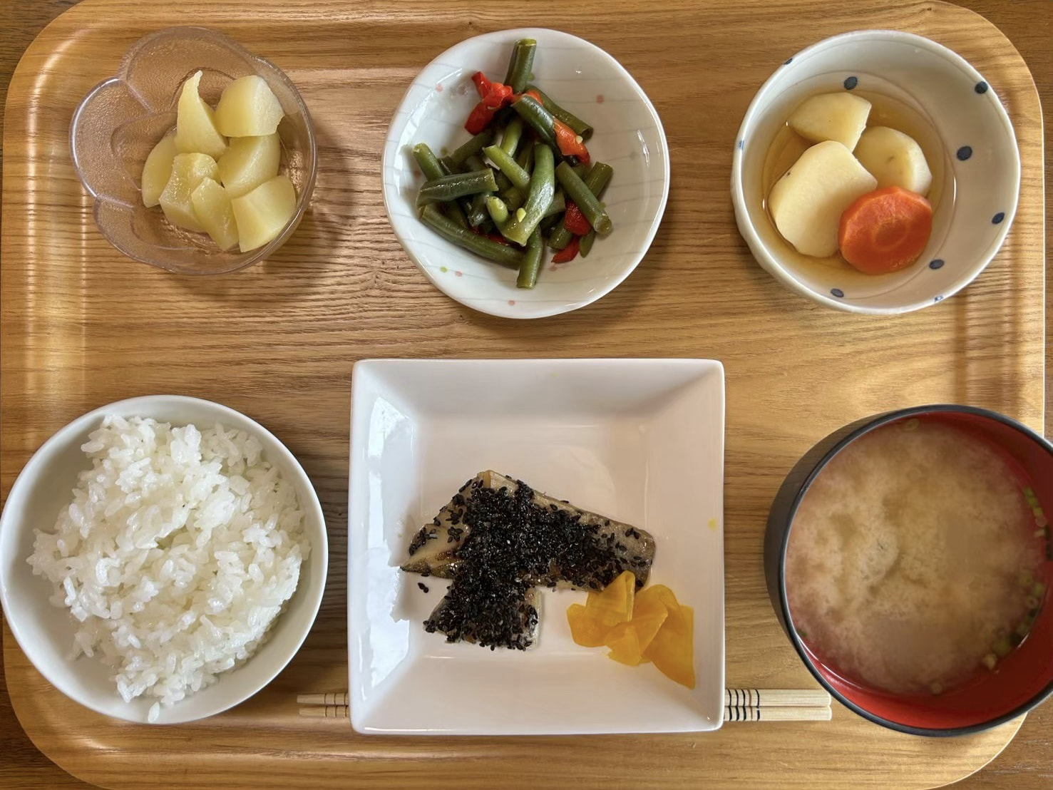 本日のお昼ごはん