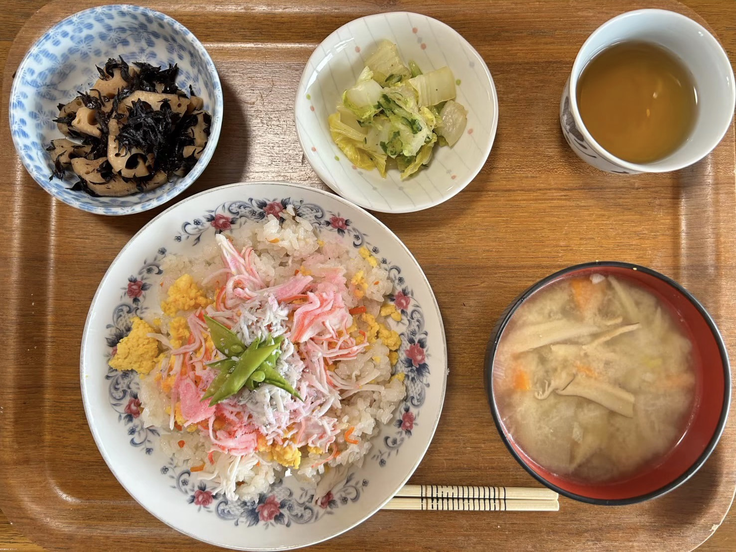 本日のお昼ごはん