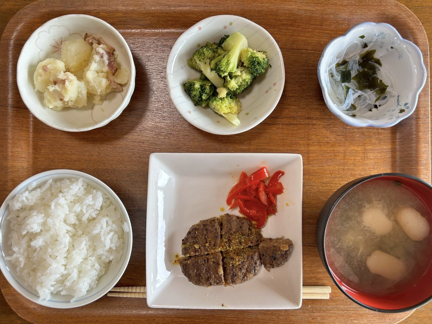 本日のお昼ごはん