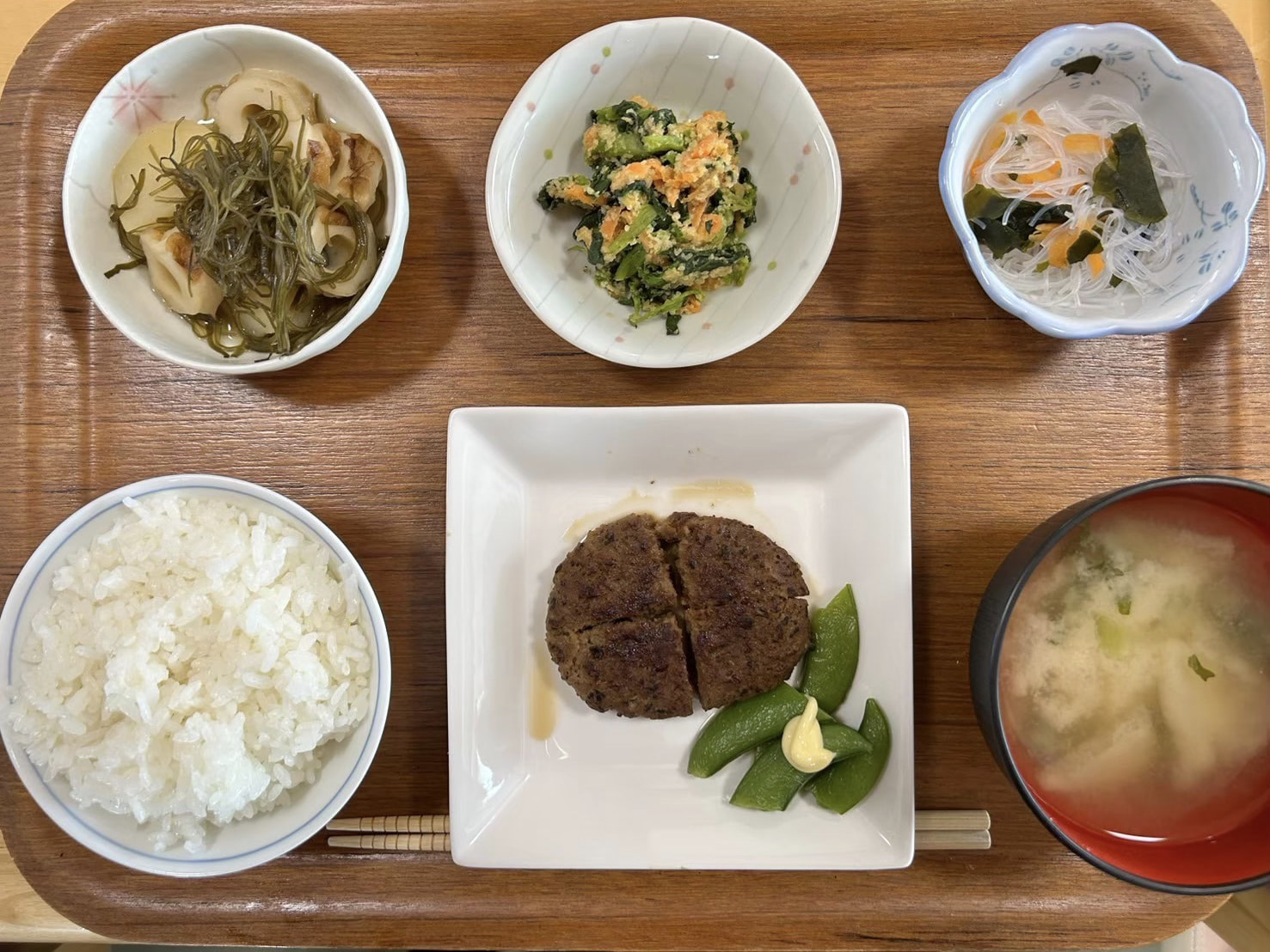 本日のお昼ごはん